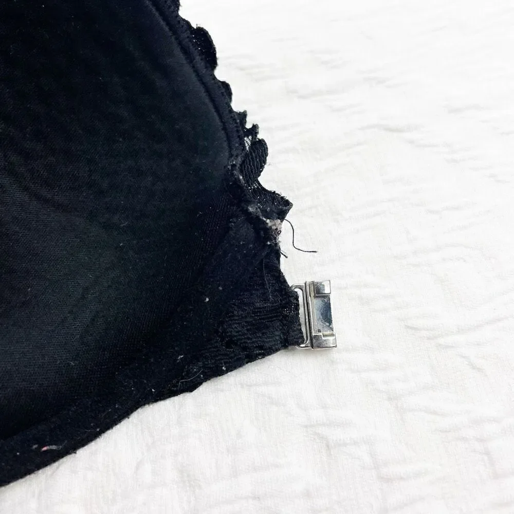 BUY 1 GET 1 FREE H&M 34D front close black lace bra